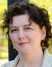 Headshot Yvonne O'Reilly